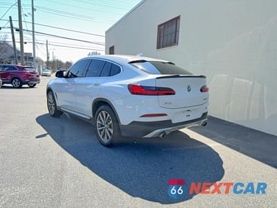 Trzecie zdjęcie samochodu z tyłu: 2019 BMW X4 XDRIVE30I VIN:5UXUJ3C54KLG55756 - miniatura