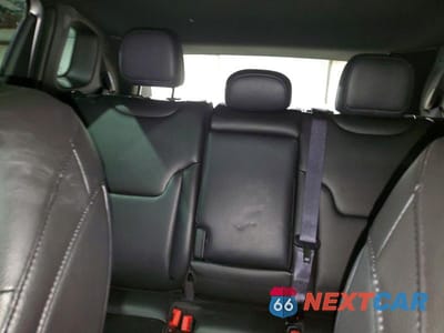 Zdjęcie 10 z 12 samochodu: 2025 JEEP COMPASS LIMITED VIN:3C4NJDCN4ST621443 - miniatura