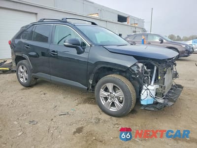Czwarte zdjęcie samochodu z boku: 2024 TOYOTA RAV4 XLE VIN:2T3P1RFVXRC474454 - miniatura