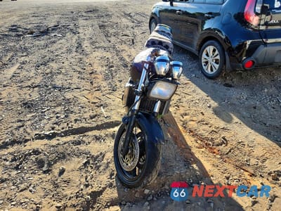 Drugie zdjęcie samochodu z przodu: 1999 KAWASAKI ZR1100 C VIN:JKAZRBC13XA022795 - miniatura