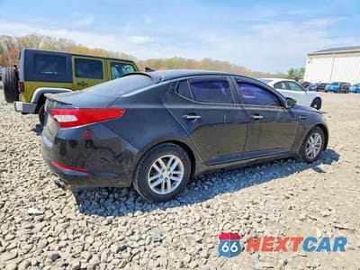 Trzecie zdjęcie samochodu z tyłu: 2012 KIA OPTIMA LX VIN:KNAGM4A72C5292521 - miniatura