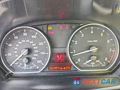 Zdjęcie 9 z 12 samochodu: 2013 BMW 135 I VIN:WBAUC9C51DVM13572 - miniatura