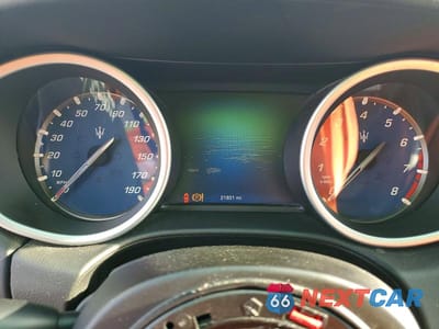 Zdjęcie 9 z 12 samochodu: 2016 MASERATI GHIBLI VIN:ZAM57XSA4G1166232 - miniatura