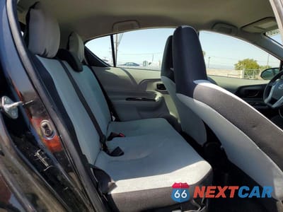Zdjęcie 10 z 12 samochodu: 2012 TOYOTA PRIUS C ONE VIN:JTDKDTB30C1515780 - miniatura