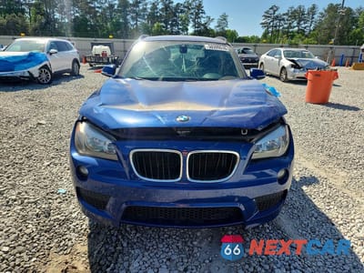 Piąte zdjęcie samochodu w środku: 2013 BMW X1 SDRIVE28I VIN:WBAVM1C51DVW45916 - miniatura