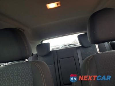 Zdjęcie 10 z 13 samochodu: 2019 CHEVROLET TRAX LS VIN:3GNCJNSB0KL181121 - miniatura