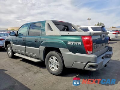 Drugie zdjęcie samochodu z przodu: 2002 CHEVROLET AVALANCHE C1500 VIN:3GNEC13T62G188019 - miniatura