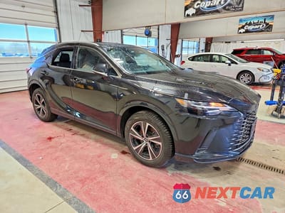 Czwarte zdjęcie samochodu z boku: 2024 LEXUS RX 350H PREMIUM VIN:2T2BBMCA6RC034778 - miniatura