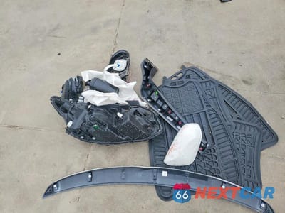 Zdjęcie 12 z 13 samochodu: 2025 TOYOTA CAMRY SE VIN:4T1DAACK3SU090513 - miniatura