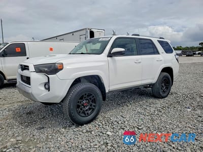 2024 TOYOTA 4RUNNER SR5 JTEMU5JR2R6284317 - główne zdjęcie licytacji z USA - miniatura