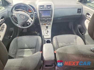 Zdjęcie 8 z 12 samochodu: 2010 TOYOTA COROLLA S VIN:2T1BU4EE1AC442916 - miniatura