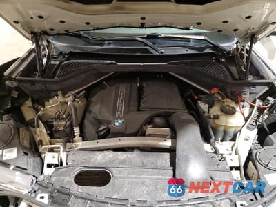 Zdjęcie 12 z 13 samochodu: 2017 BMW X5 XDRIVE35I VIN:5UXKR0C59H0V66559 - miniatura
