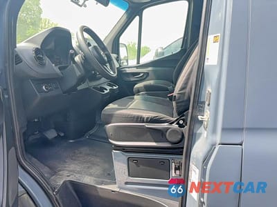 Zdjęcie 11 z 12 samochodu: 2019 MERCEDES-BENZ SPRINTER 2500 VIN:WD4PF1CD6KP136313 - miniatura