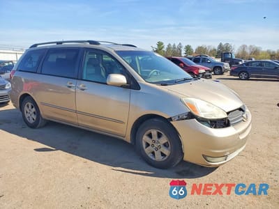 Czwarte zdjęcie samochodu z boku: 2004 TOYOTA SIENNA XLE 7 PASSENGER VIN:5TDZA22C24S071856 - miniatura