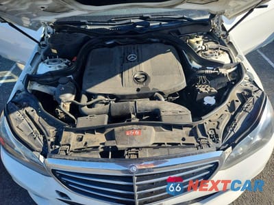 Zdjęcie 11 z 12 samochodu: 2015 MERCEDES-BENZ E 250 BLUETEC VIN:WDDHF0EB4FB129714 - miniatura