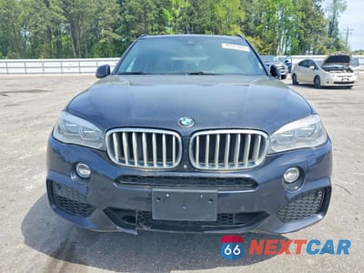Piąte zdjęcie samochodu w środku: 2016 BMW X5 XDRIVE50I VIN:5UXKR6C53G0J82911 - miniatura