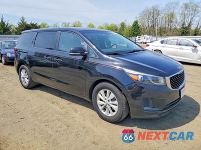 Czwarte zdjęcie samochodu z boku: 2018 KIA SEDONA LX VIN:KNDMB5C12J6395763 - miniatura