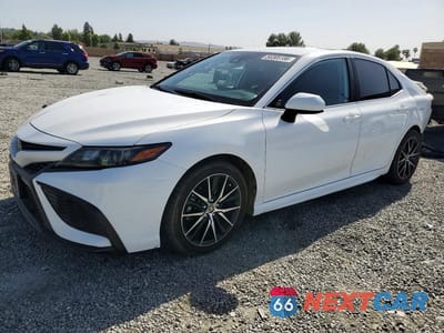 2021 TOYOTA CAMRY SE 4T1G11AK0MU616809 - główne zdjęcie licytacji z USA - miniatura