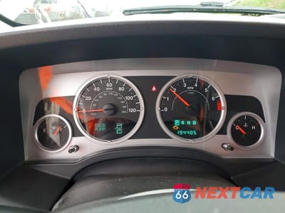 Zdjęcie 9 z 13 samochodu: 2008 JEEP PATRIOT LIMITED VIN:1J8FF48W18D679072 - miniatura
