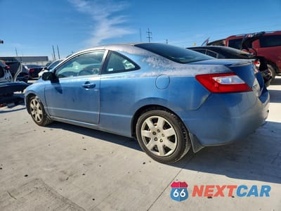 Drugie zdjęcie samochodu z przodu: 2008 HONDA CIVIC LX VIN:2HGFG12638H548094 - miniatura