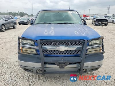 Piąte zdjęcie samochodu w środku: 2003 CHEVROLET SILVERADO C1500 VIN:2GCEC19T631130678 - miniatura
