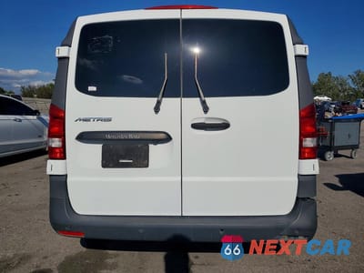 Zdjęcie 6 z 13 samochodu: 2019 MERCEDES BENZ METRIS VIN:WD4PG2EE7K3516678 - miniatura