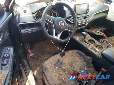 Zdjęcie 8 z 12 samochodu: 2019 NISSAN ALTIMA S VIN:1N4BL4BV1KC187496 - miniatura