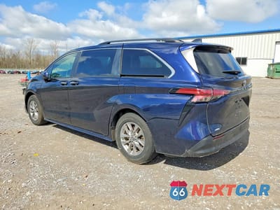 Drugie zdjęcie samochodu z przodu: 2022 TOYOTA SIENNA XLE VIN:5TDYSKFC3NS043231 - miniatura