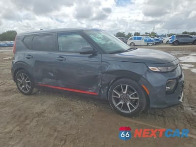 Czwarte zdjęcie samochodu z boku: 2021 KIA SOUL GT LINE VIN:KNDJ63AU5M7794576 - miniatura