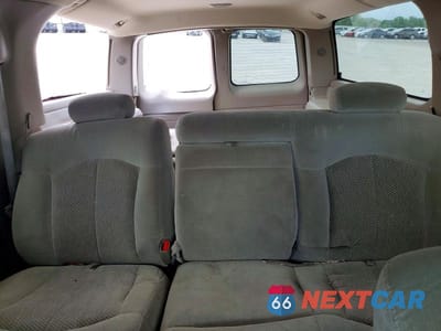 Zdjęcie 10 z 13 samochodu: 2002 CHEVROLET SUBURBAN C1500 VIN:1GNEC16Z52J332111 - miniatura