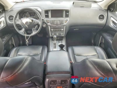 Zdjęcie 8 z 13 samochodu: 2019 NISSAN PATHFINDER SL VIN:5N1DR2MN3KC605409 - miniatura