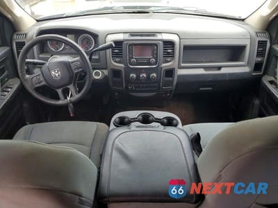 Zdjęcie 8 z 12 samochodu: 2014 RAM 1500 ST VIN:1C6RR6KT4ES112567 - miniatura