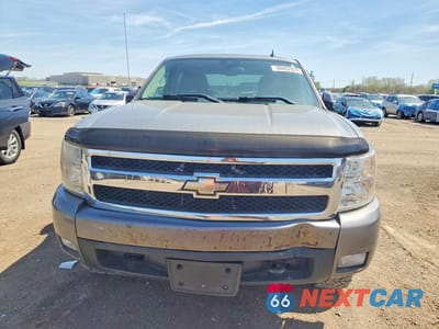 Piąte zdjęcie samochodu w środku: 2008 CHEVROLET SILVERADO K1500 VIN:2GCEK133281123861 - miniatura