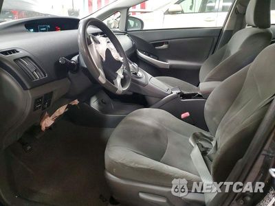 Zdjęcie 7 z 13 samochodu: 2010 TOYOTA PRIUS II VIN:JTDKN3DU0A1308225 - miniatura