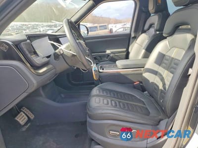 Zdjęcie 7 z 12 samochodu: 2022 RIVIAN R1T LAUNCH EDITION VIN:7FCTGAAL5NN001429 - miniatura