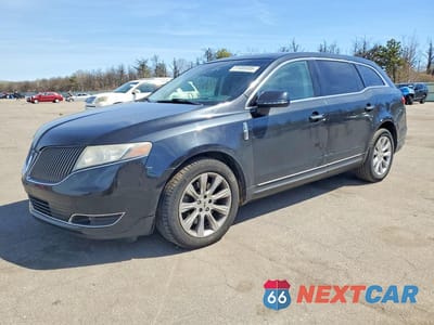 2013 LINCOLN MKT 2LMHJ5FK8DBL54018 - główne zdjęcie licytacji z USA - miniatura