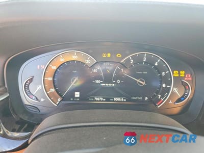 Zdjęcie 9 z 12 samochodu: 2018 BMW M550XI VIN:WBAJB9C5XJG464364 - miniatura
