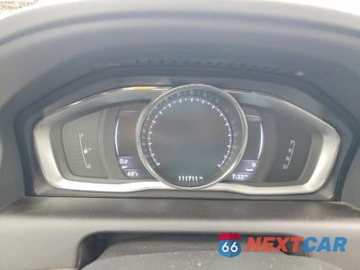 Zdjęcie 9 z 12 samochodu: 2016 VOLVO XC60 T6 PREMIER VIN:YV449MRK9G2902712 - miniatura