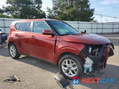 Czwarte zdjęcie samochodu z boku: 2023 KIA SOUL LX VIN:KNDJ23AU8P7190911 - miniatura