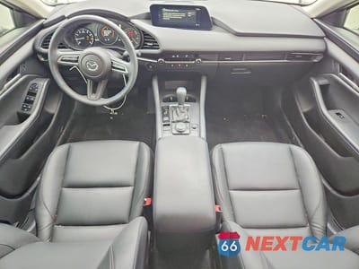 Zdjęcie 8 z 12 samochodu: 2023 MAZDA 3 SELECT VIN:3MZBPABM2PM381705 - miniatura