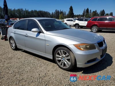 Czwarte zdjęcie samochodu z boku: 2008 BMW 328 I VIN:WBAVA37558NL54193 - miniatura
