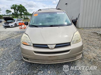 Piąte zdjęcie samochodu w środku: 2005 TOYOTA SIENNA LE 7 PASSENGER VIN:5TDZA23C45S374847 - miniatura