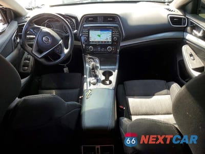 Zdjęcie 8 z 12 samochodu: 2017 NISSAN MAXIMA 3.5 S VIN:1N4AA6AP1HC360653 - miniatura