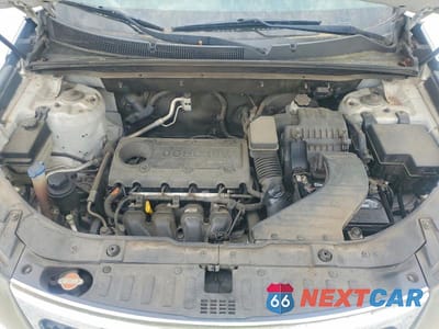 Zdjęcie 12 z 13 samochodu: 2011 KIA SORENTO LX VIN:5XYKT3A11BG162449 - miniatura