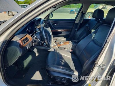 Zdjęcie 7 z 12 samochodu: 2009 BMW 328 XI VIN:WBAPK73549A450747 - miniatura