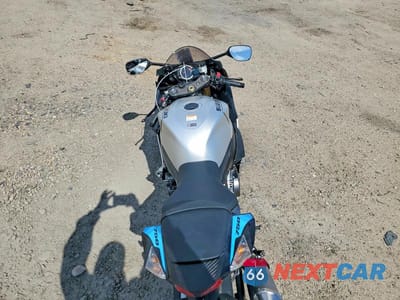 Zdjęcie 6 z 9 samochodu: 2026 SUZUKI GSX-R750 VIN:JS1GR7MA3T7101555 - miniatura