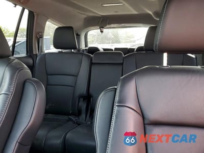 Zdjęcie 10 z 13 samochodu: 2019 HONDA PILOT TOURING VIN:5FNYF6H99KB089627 - miniatura