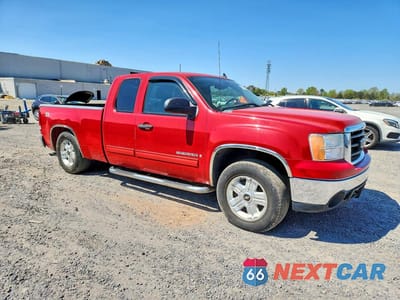 Czwarte zdjęcie samochodu z boku: 2008 GMC SIERRA K1500 VIN:2GTEK19J681265085 - miniatura