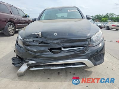 Piąte zdjęcie samochodu w środku: 2017 MERCEDES-BENZ GLC 300 VIN:WDC0G4JB6HV011452 - miniatura
