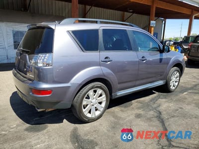Trzecie zdjęcie samochodu z tyłu: 2010 MITSUBISHI OUTLANDER SE VIN:JA4AS3AW0AZ016919 - miniatura